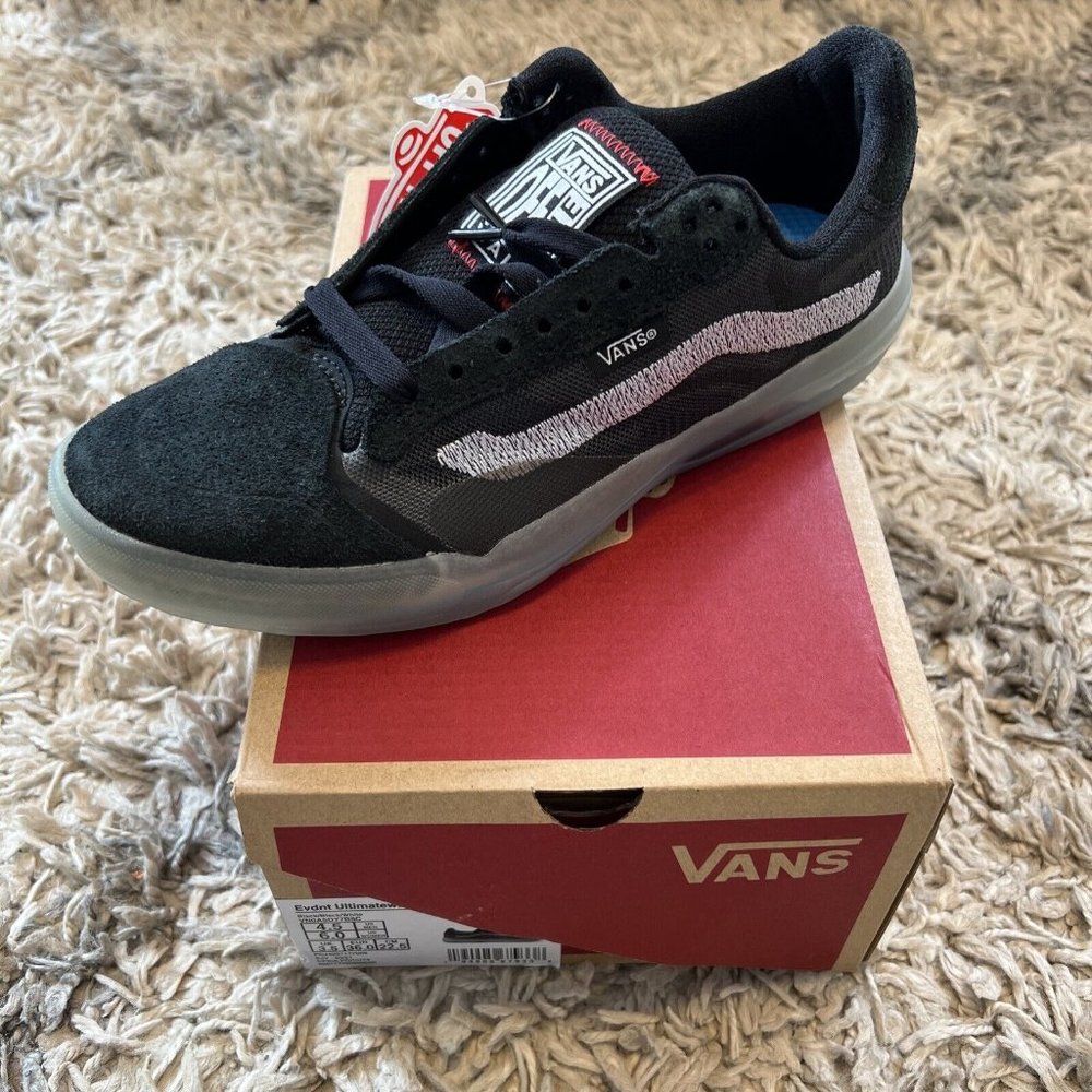 Vans Evdnt Ultimate Waffle Black Suede Womens Size 5.5 NIB!
